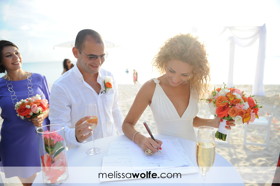 melissa-wolfe-cayman-beach wedding0051.jpg